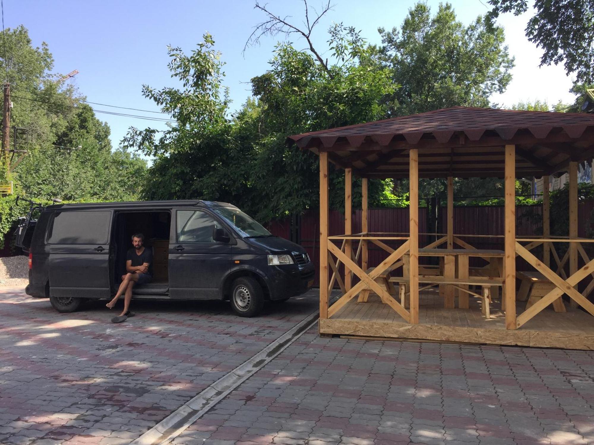 Fiveseasons Pansiyon Almatı Dış mekan fotoğraf