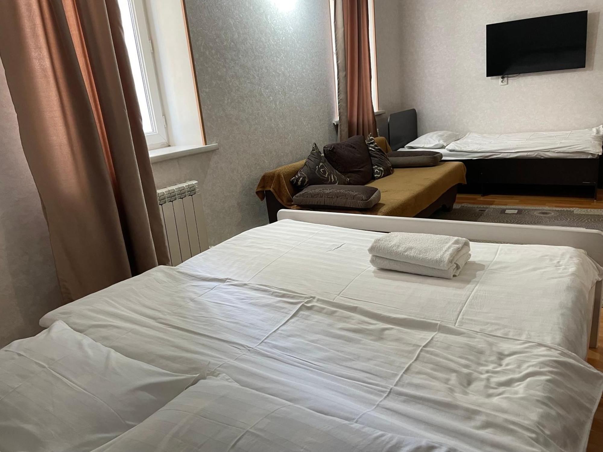Fiveseasons Pansiyon Almatı Dış mekan fotoğraf