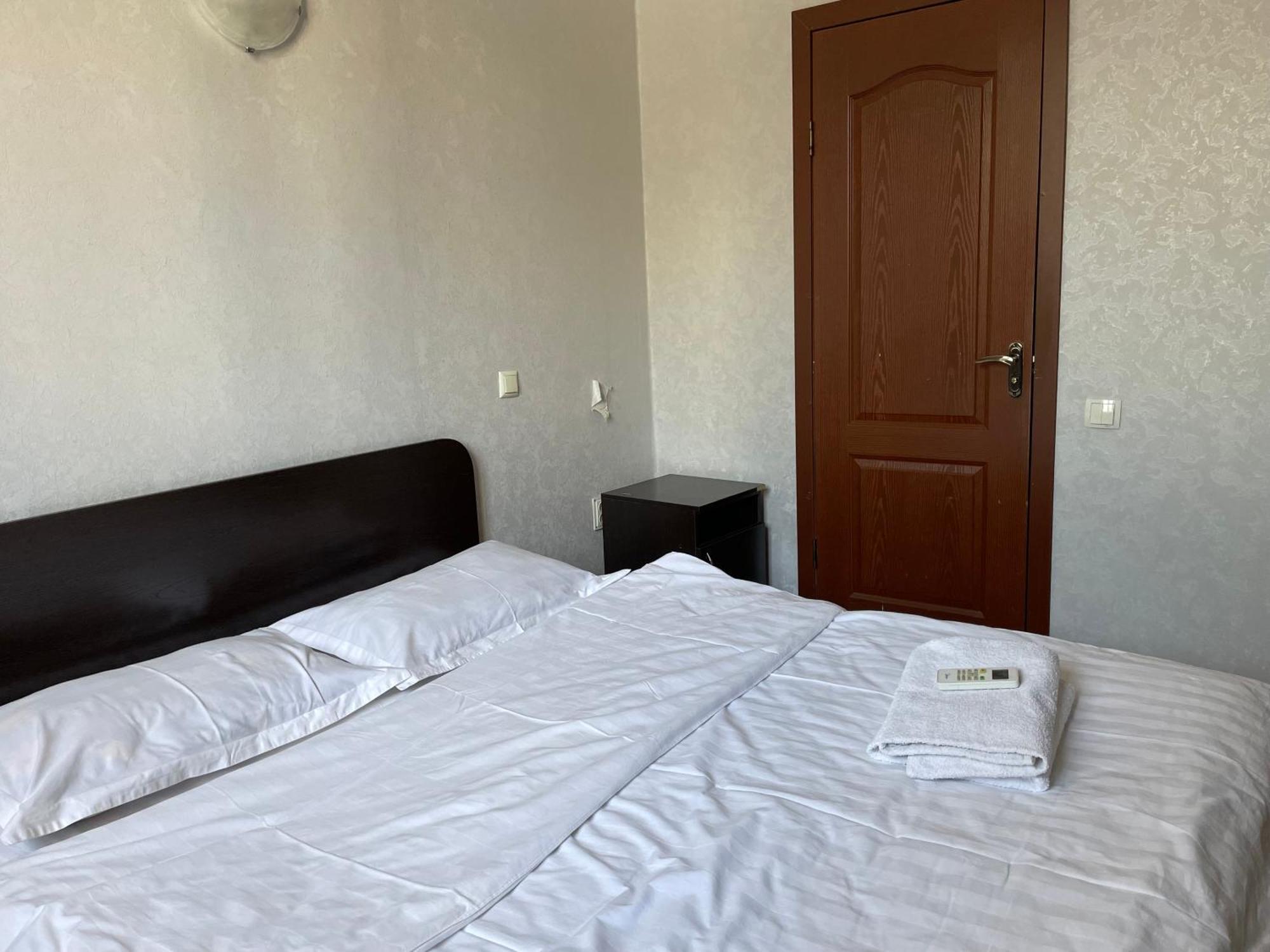 Fiveseasons Pansiyon Almatı Dış mekan fotoğraf