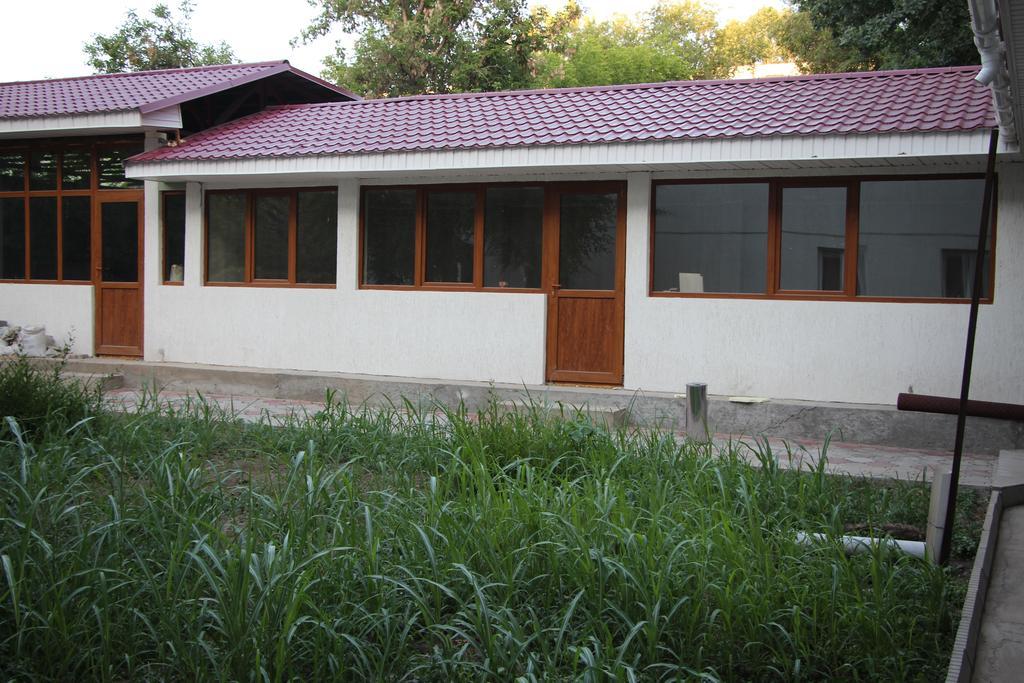 Fiveseasons Pansiyon Almatı Dış mekan fotoğraf